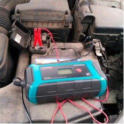 Зарядное устройство Hyundai HY 800