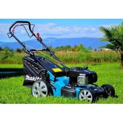 Газонокосарка бензинова Makita PLM4628