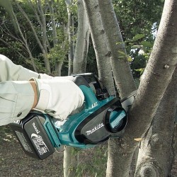 Акумуляторна ланцюгова пила Makita DUC122Z (без акумулятора і ЗП) Акумуляторна ланцюгова пила Makita DUC122Z (без акумулятора і ЗП)
